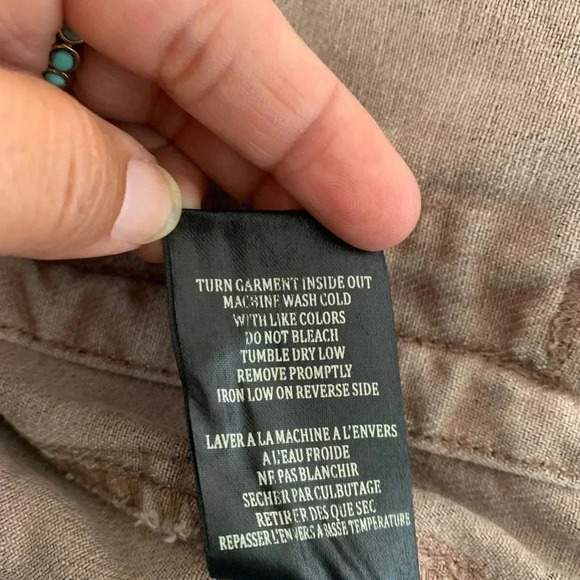 BLANKNYC  Fall Trends 2025 Leopard Print Button Denim Jacket Size Small - Picture 9 of 12